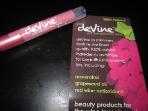 deVine wine lip gloss